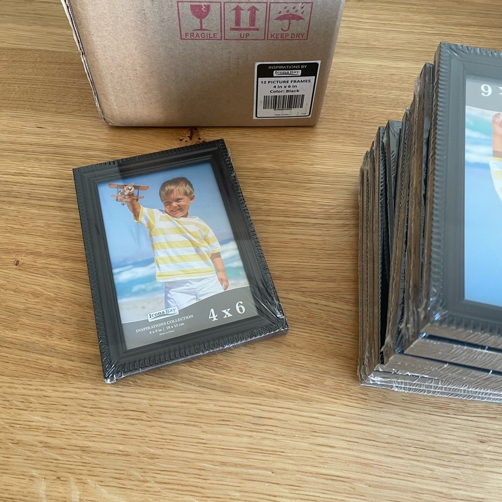 Black 4x6 picture frames - set of 12